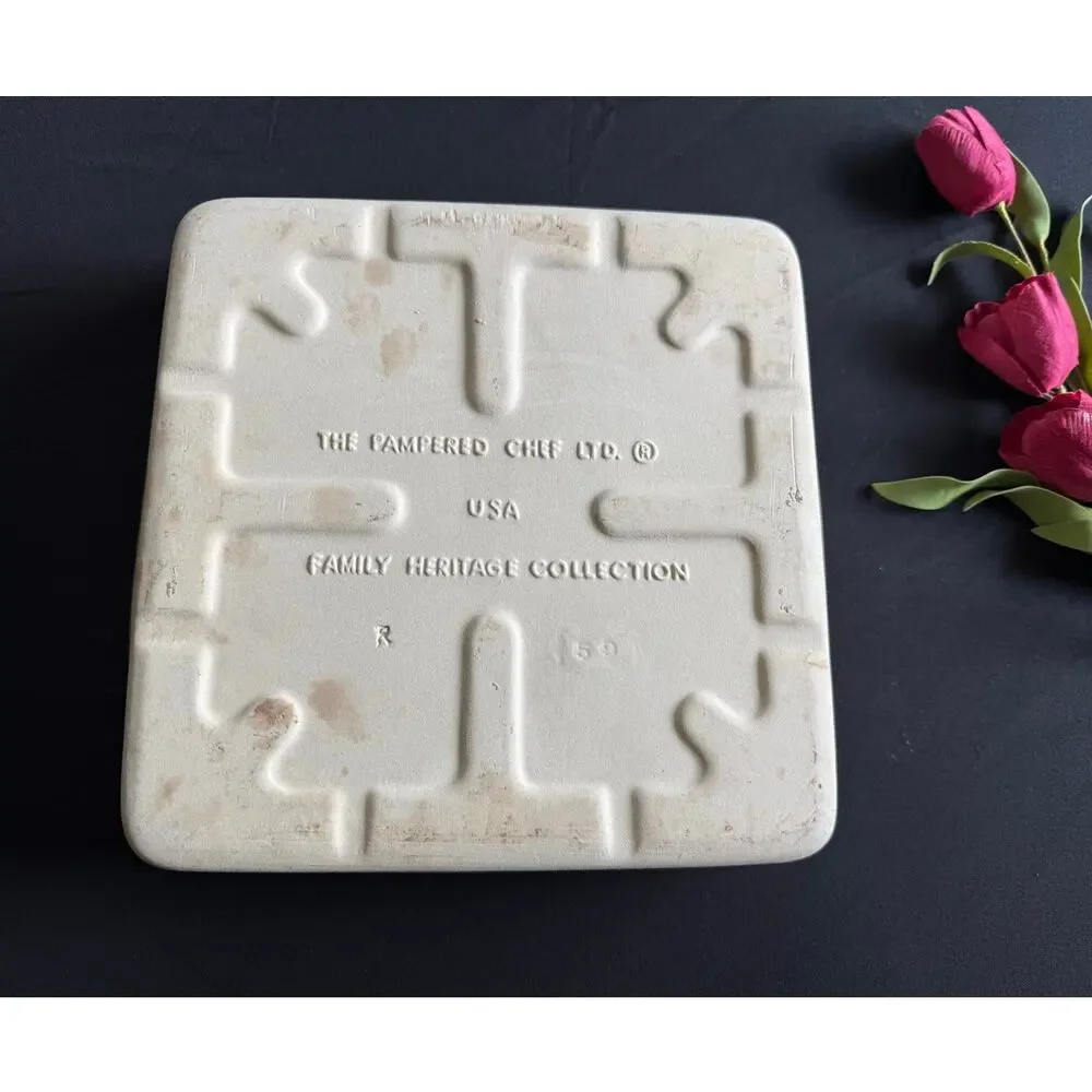 Pampered Chef Heritage Collection Square Baker 9x9